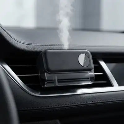 Difusor aromatizador mini ZeliQ en la rejilla del auto Difusor aromatizador mini ZeliQ en la rejilla del auto
